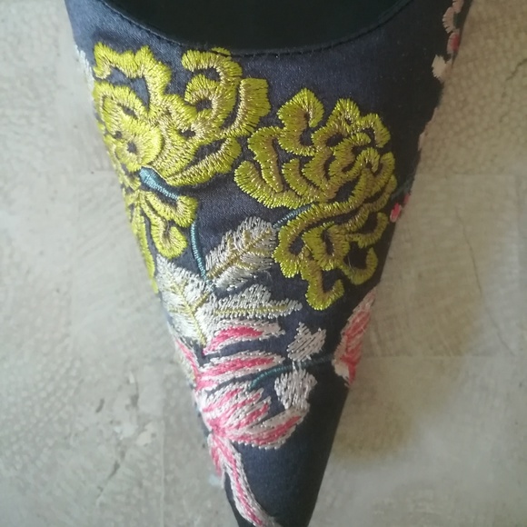 Karen Millen Heels - Picture 4 of 8